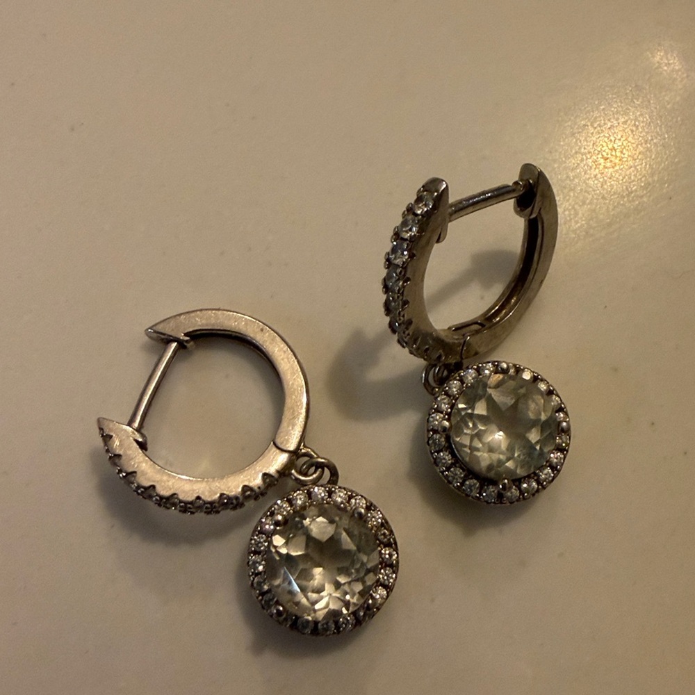 NATURAL 7 mm. GREEN AMETHYST & CZ EARRINGS 925 STERLING SILVER